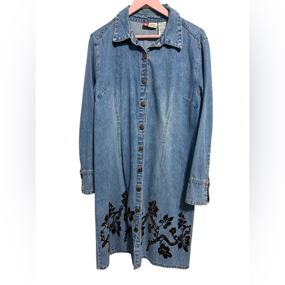 Faded Glory Dresses & Skirts - Faded Glory Denim Longline Button-Up Dress with Black Floral Design Size XL